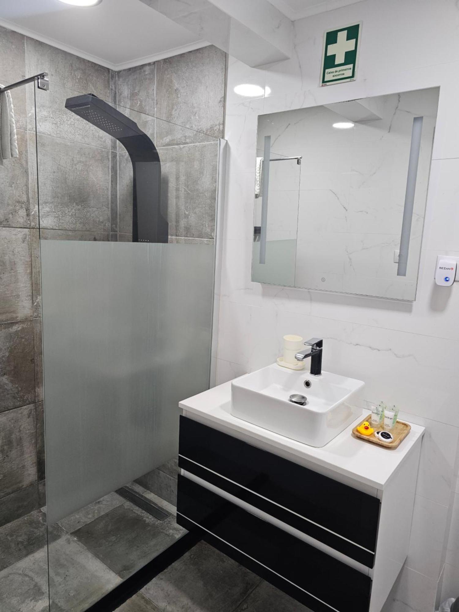 City Centre Apartment Сетубал Экстерьер фото